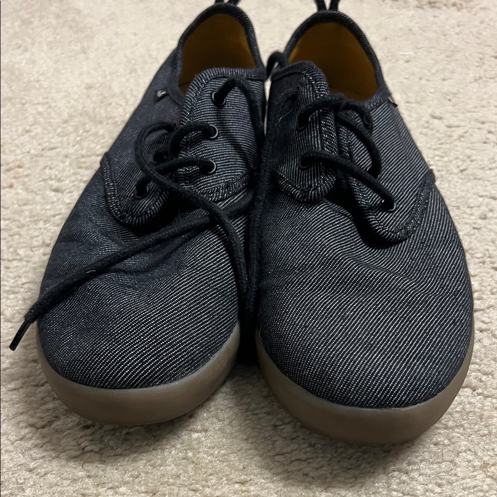 Sanuk Black and Tan Men's Sneakers